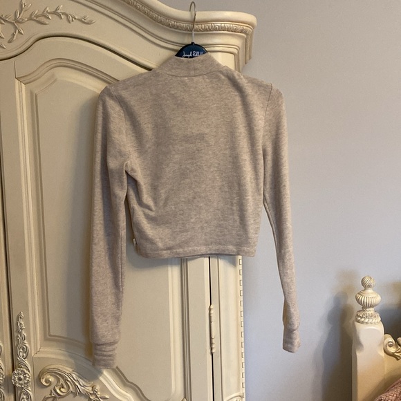 TNA Crop Turtle Neck - Picture 3 of 3